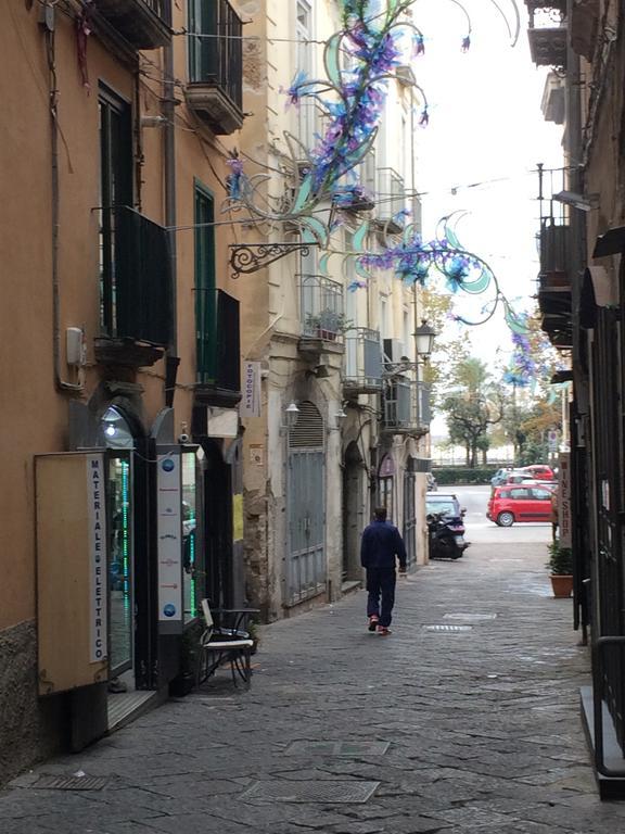 Antico Vicolo Lägenhet Salerno Exteriör bild